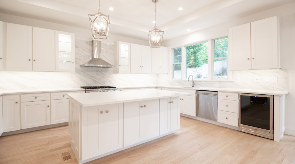 modular home large kitchen